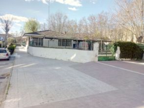 Local comercial en Urbanización Parquesierra, 6